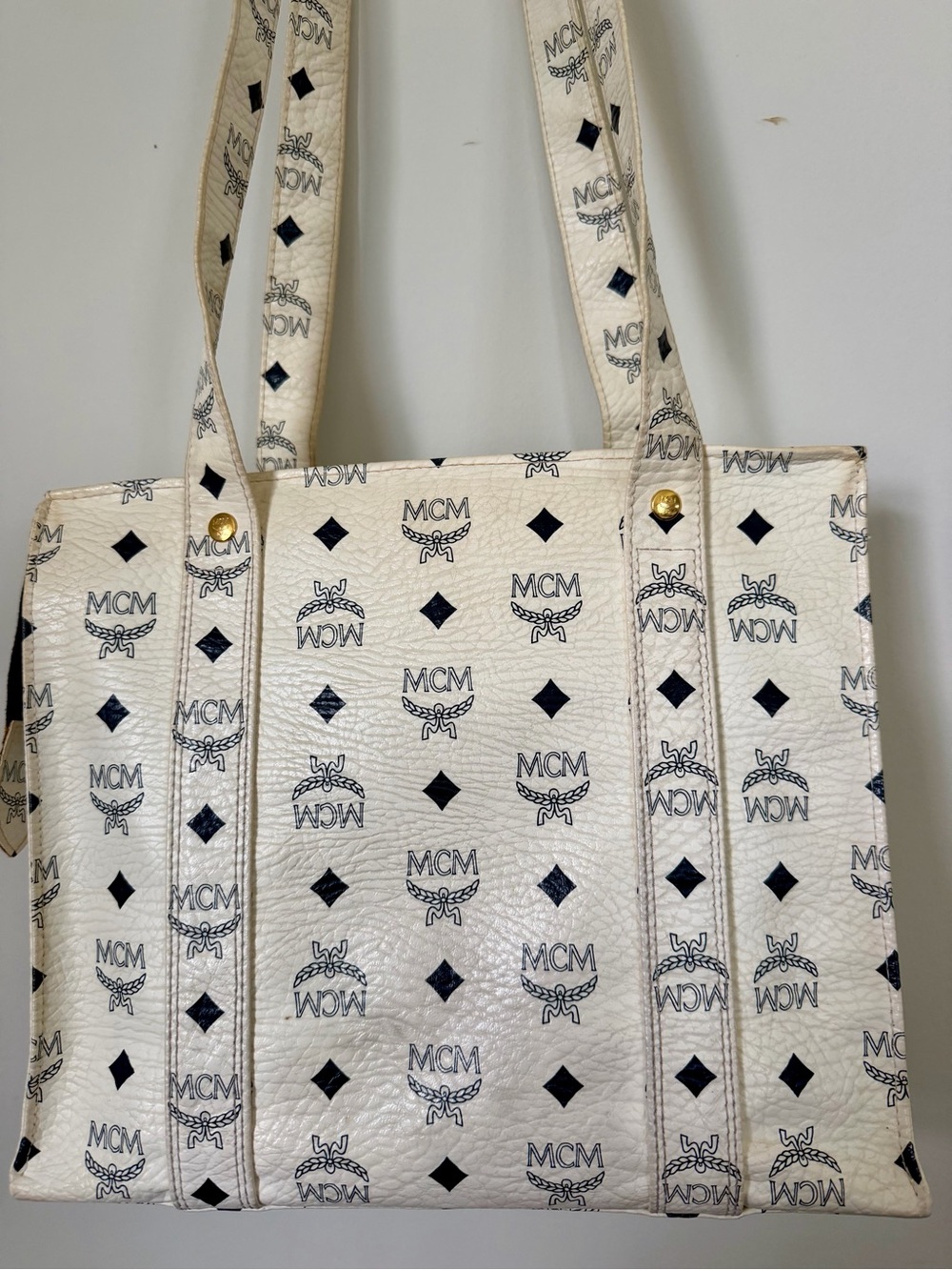 MCM White Visetos Bag - Picture 5 of 14